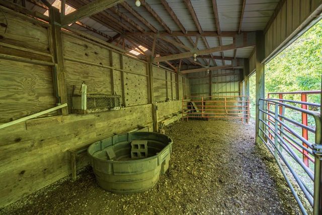 4900 E 187th Street, Belton, MO 64012