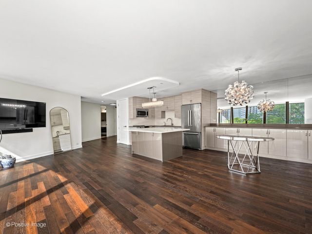 505 N Lake Shore Drive 501, Chicago, IL 60611