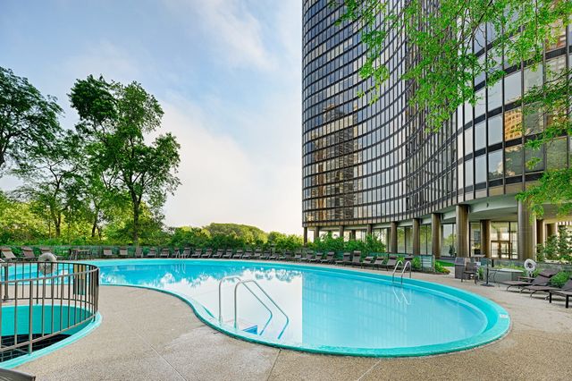 505 N Lake Shore Drive 501, Chicago, IL 60611