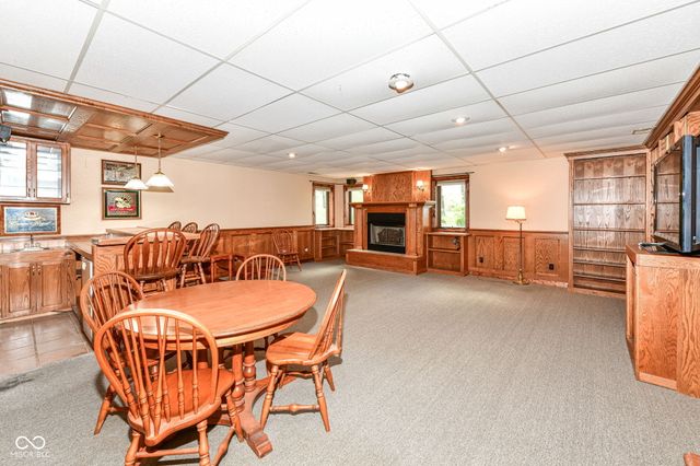 2345 S Honey Creek Road, Greenwood, IN 46143