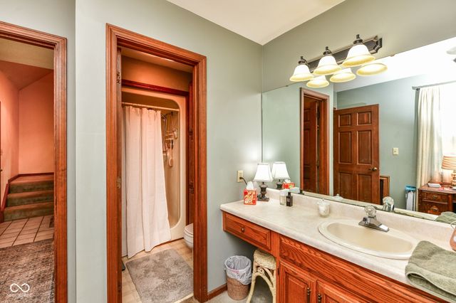 2345 S Honey Creek Road, Greenwood, IN 46143