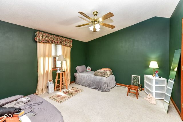 2345 S Honey Creek Road, Greenwood, IN 46143