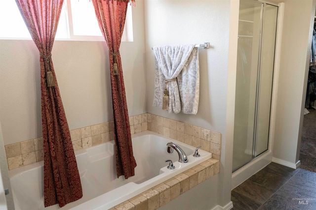 1265 NE Dusty Court, Mountain Home, ID 83647