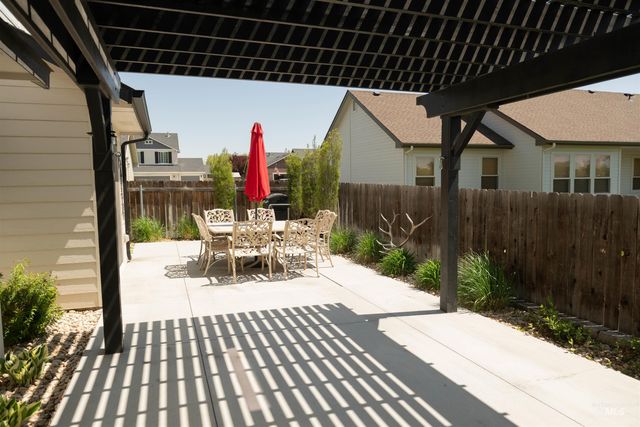 1265 NE Dusty Court, Mountain Home, ID 83647