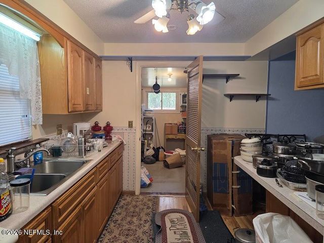 295 BONNLYN Drive, Orange Park, FL 32073