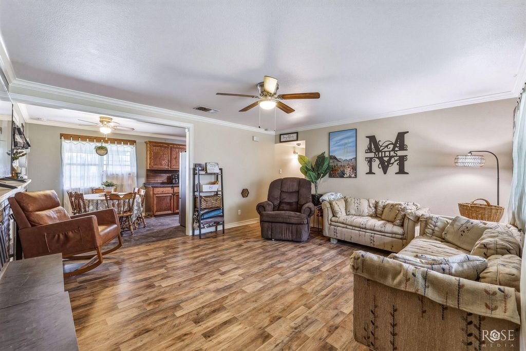 Image 7 of property listing at 7510 Violet Street, San Angelo, TX 76901