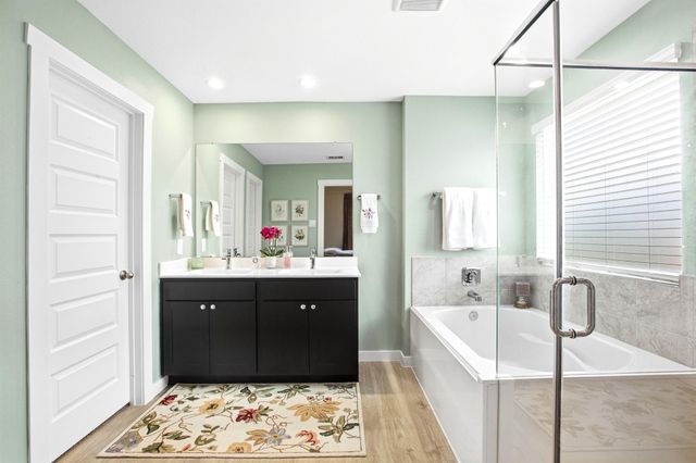8019 Veneto Green Drive, Richmond, TX 77406