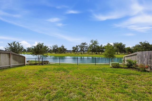 8019 Veneto Green Drive, Richmond, TX 77406