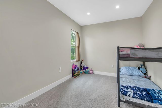 616 ENGLEWOOD Street, Detroit, MI 48202