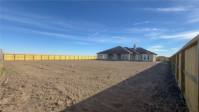 2601 Pacific View St, Corpus Christi, TX 78415