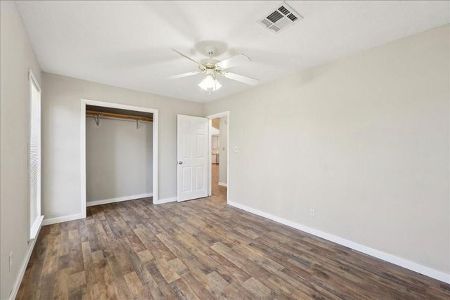 3814 Beverly Avenue, Orange, TX 77632