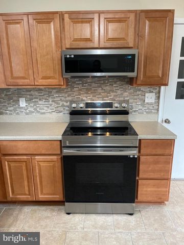 12460 SOMERSET AVE, Princess Anne, MD 21853