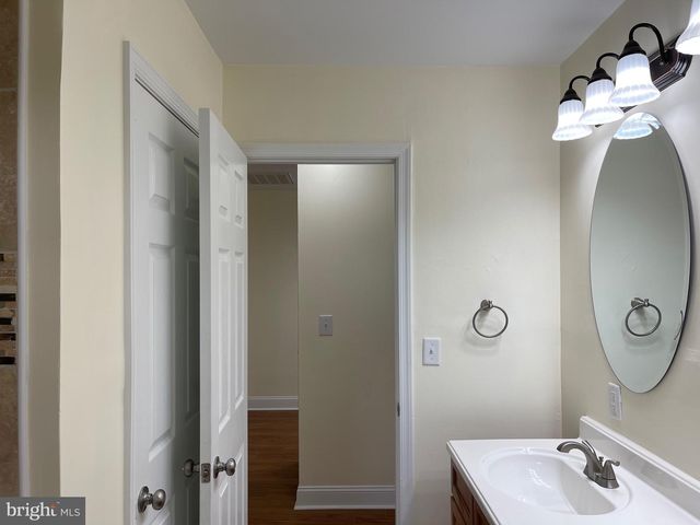 12460 SOMERSET AVE, Princess Anne, MD 21853