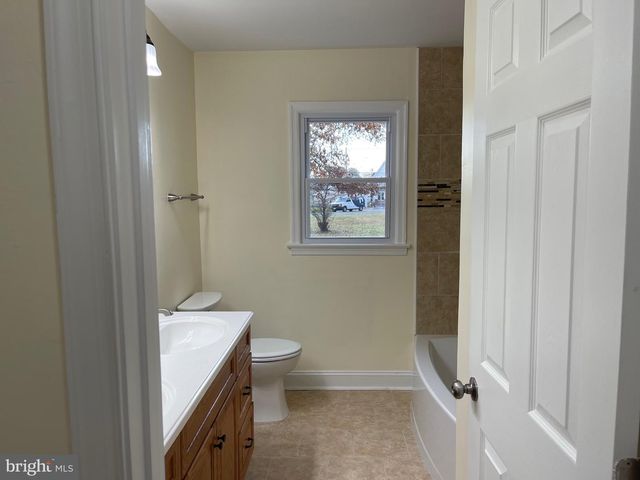 12460 SOMERSET AVE, Princess Anne, MD 21853