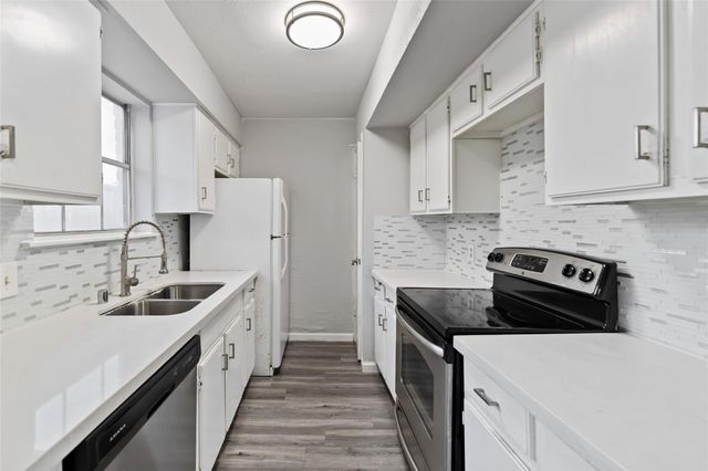 4154 Belle Park Drive 4154, Houston, TX 77072