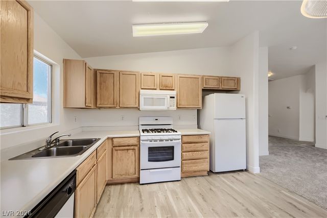 5944 Trickling Descent Street 101, Henderson, NV 89011