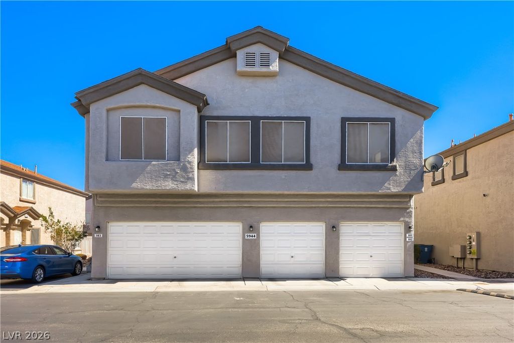 5944 Trickling Descent Street 101, Henderson, NV 89011