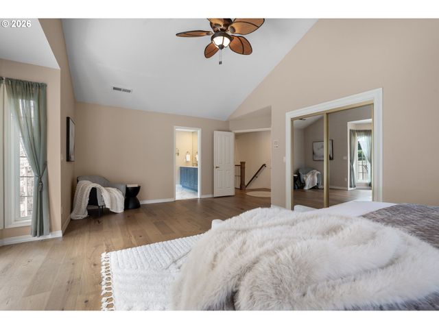 17011 Ne 41ST Cir, Vancouver, WA 98682
