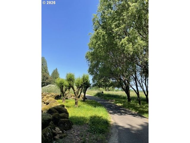 17011 Ne 41ST Cir, Vancouver, WA 98682