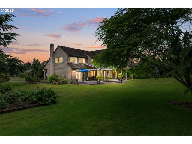 17011 Ne 41ST Cir, Vancouver, WA 98682