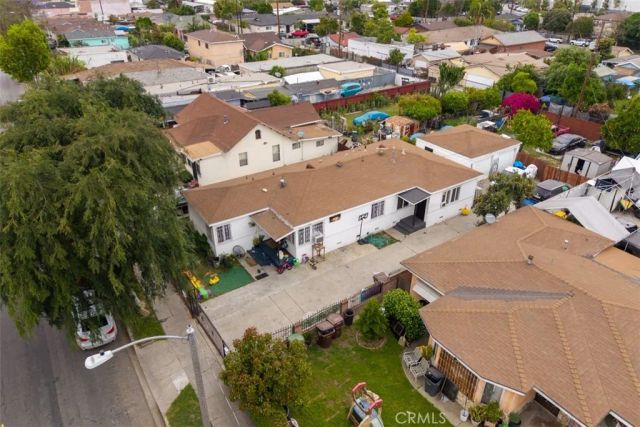 1616 N Willowbrook, Compton, CA 90222