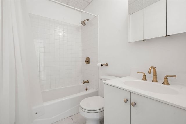 483 Beacon St PH4, Boston, MA 02115