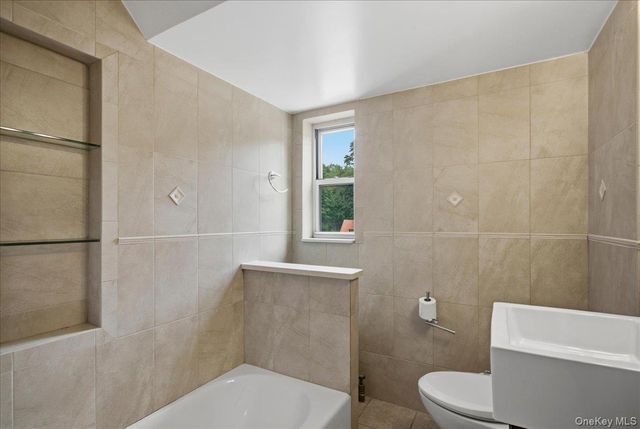 13 Campus Place SL, Scarsdale, NY 10583