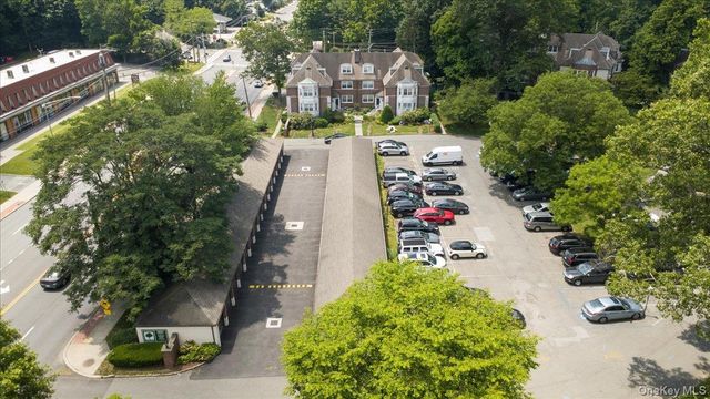 13 Campus Place SL, Scarsdale, NY 10583