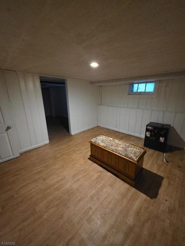 51 Rollinson St, West Orange Twp., NJ 07052