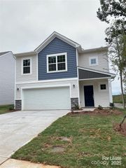354 Hollingswood Drive, Statesville, NC 28625