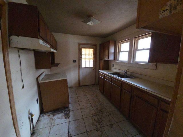 11 Cornwell Street, Emmett Twp, MI 49014