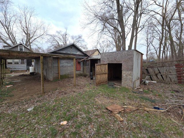 11 Cornwell Street, Emmett Twp, MI 49014