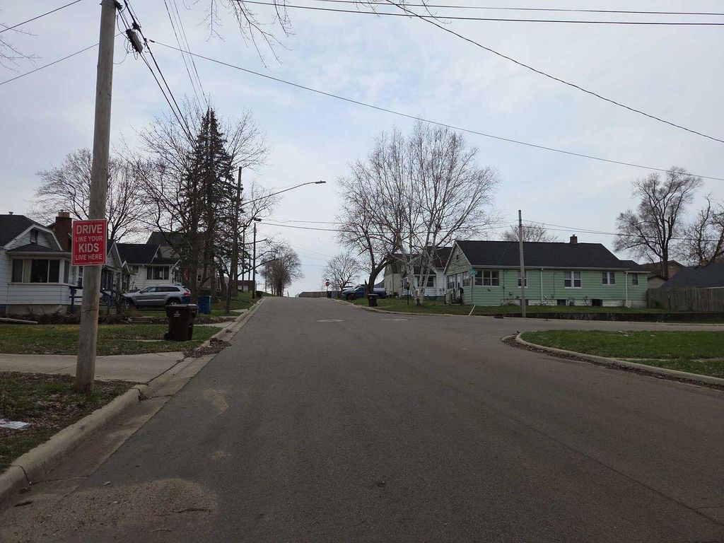 11 Cornwell Street, Emmett Twp, MI 49014