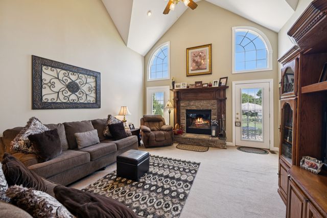 107 Sugar Tree Rd, Pulaski, TN 38478