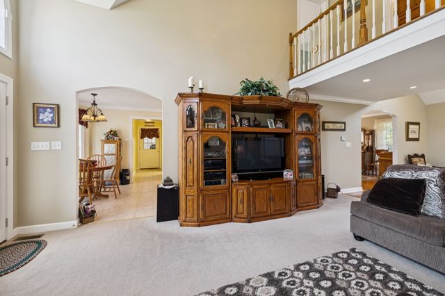 107 Sugar Tree Rd, Pulaski, TN 38478