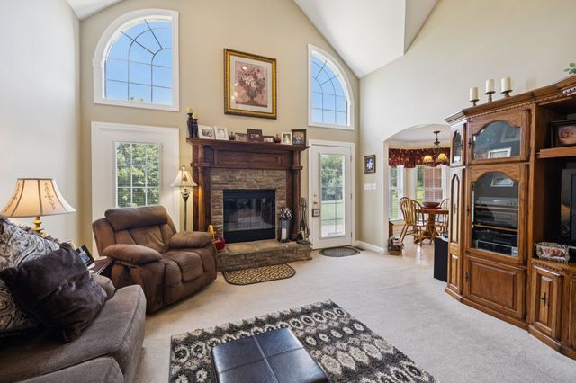 107 Sugar Tree Rd, Pulaski, TN 38478