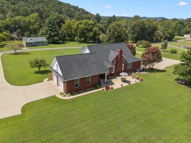 107 Sugar Tree Rd, Pulaski, TN 38478