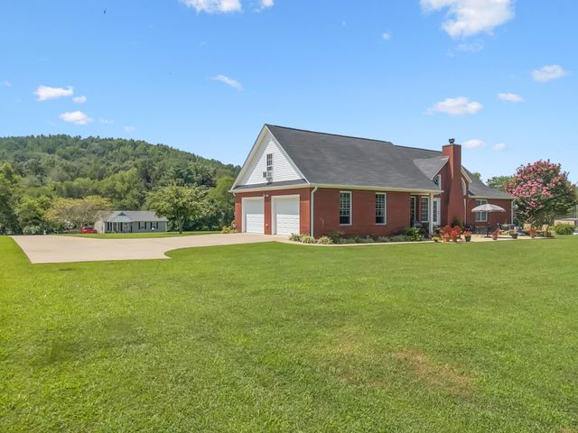 107 Sugar Tree Rd, Pulaski, TN 38478
