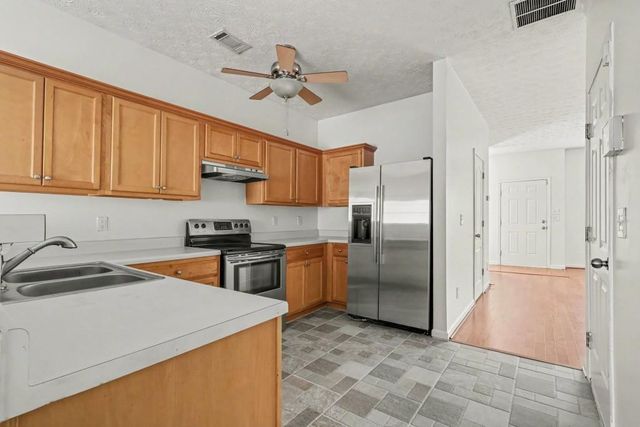 2818 Village Trace, Atlanta, GA 30344