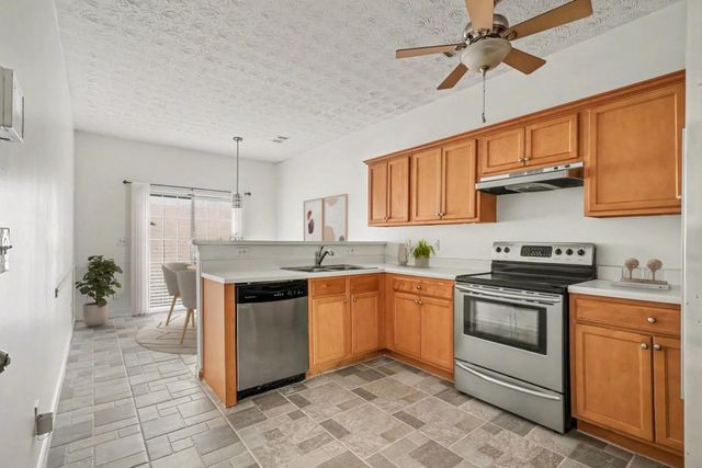 2818 Village Trace, Atlanta, GA 30344