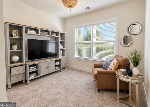 5611 Pine Street, Flowery Branch, GA 30542