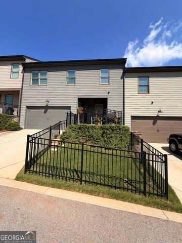 5611 Pine Street, Flowery Branch, GA 30542