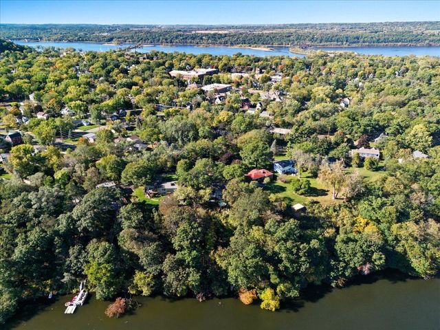 767 Mallalieu Drive, Hudson, WI 54016