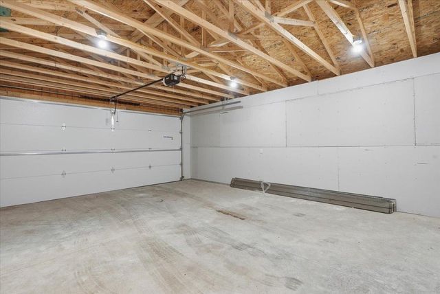767 Mallalieu Drive, Hudson, WI 54016