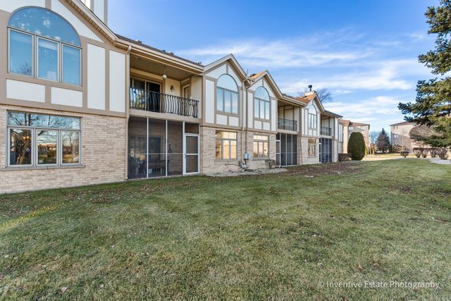 6540 Pine Trail Lane 2, Tinley Park, IL 60477