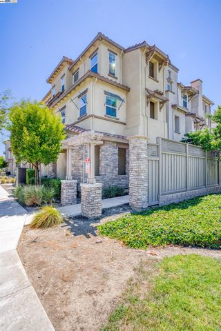 4015 Clydesdale Cmn, Fremont, CA 94555