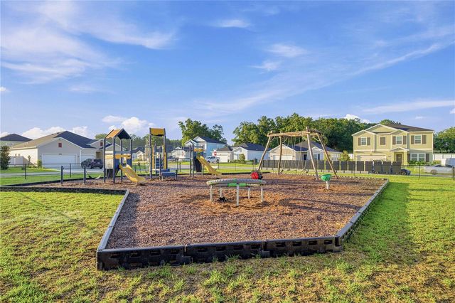 3492 NE 38TH LANE, Ocala, FL 34479