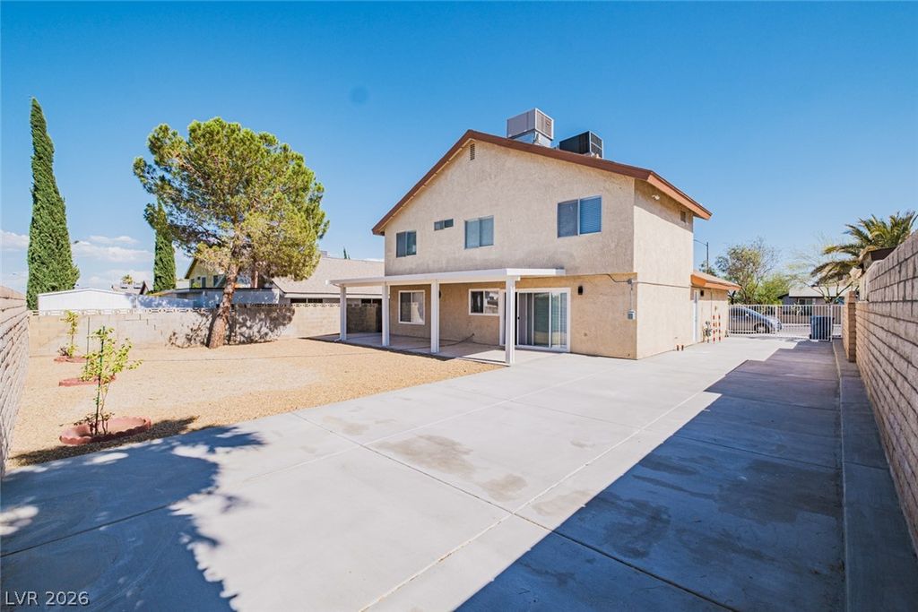 7220 Mountain Moss Drive, Las Vegas, NV 89147 — exterior