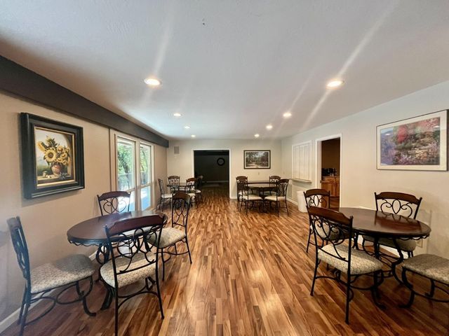 5635 Azalea Cir, Pollock Pines, CA 95726