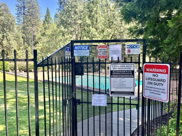 5635 Azalea Cir, Pollock Pines, CA 95726